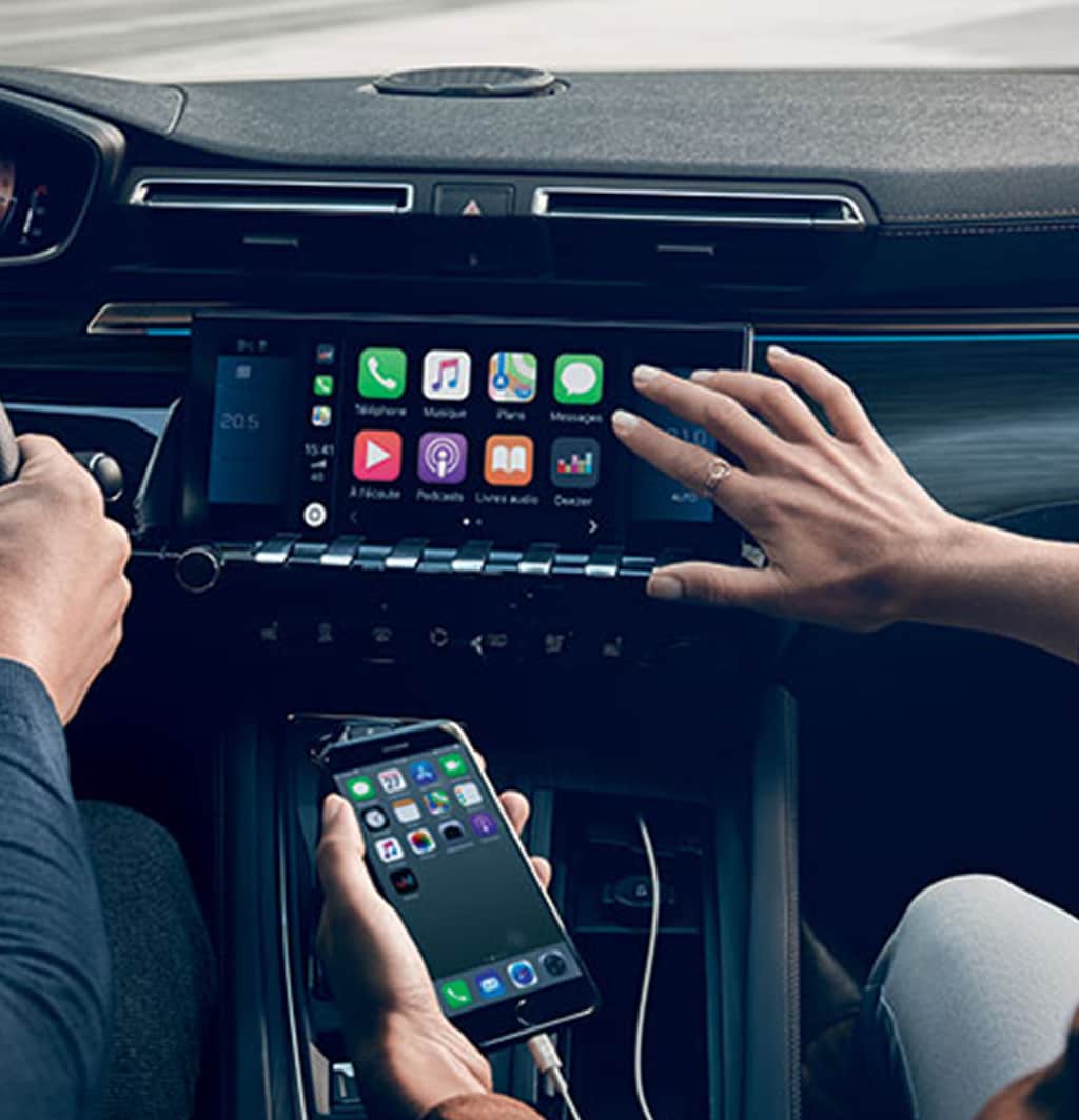 Peugeot système multimédia embarqué